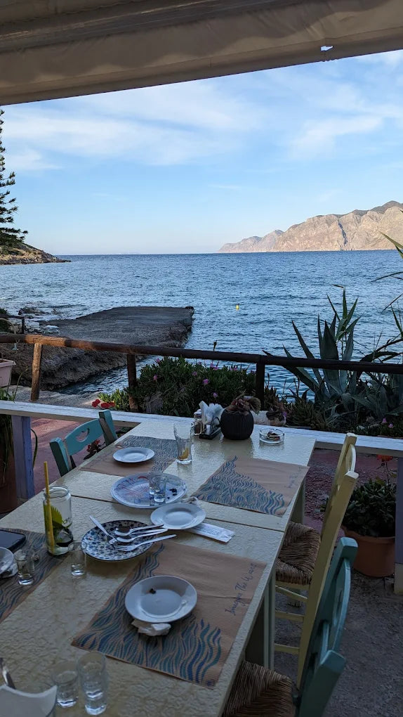 Taverna Mesostrati